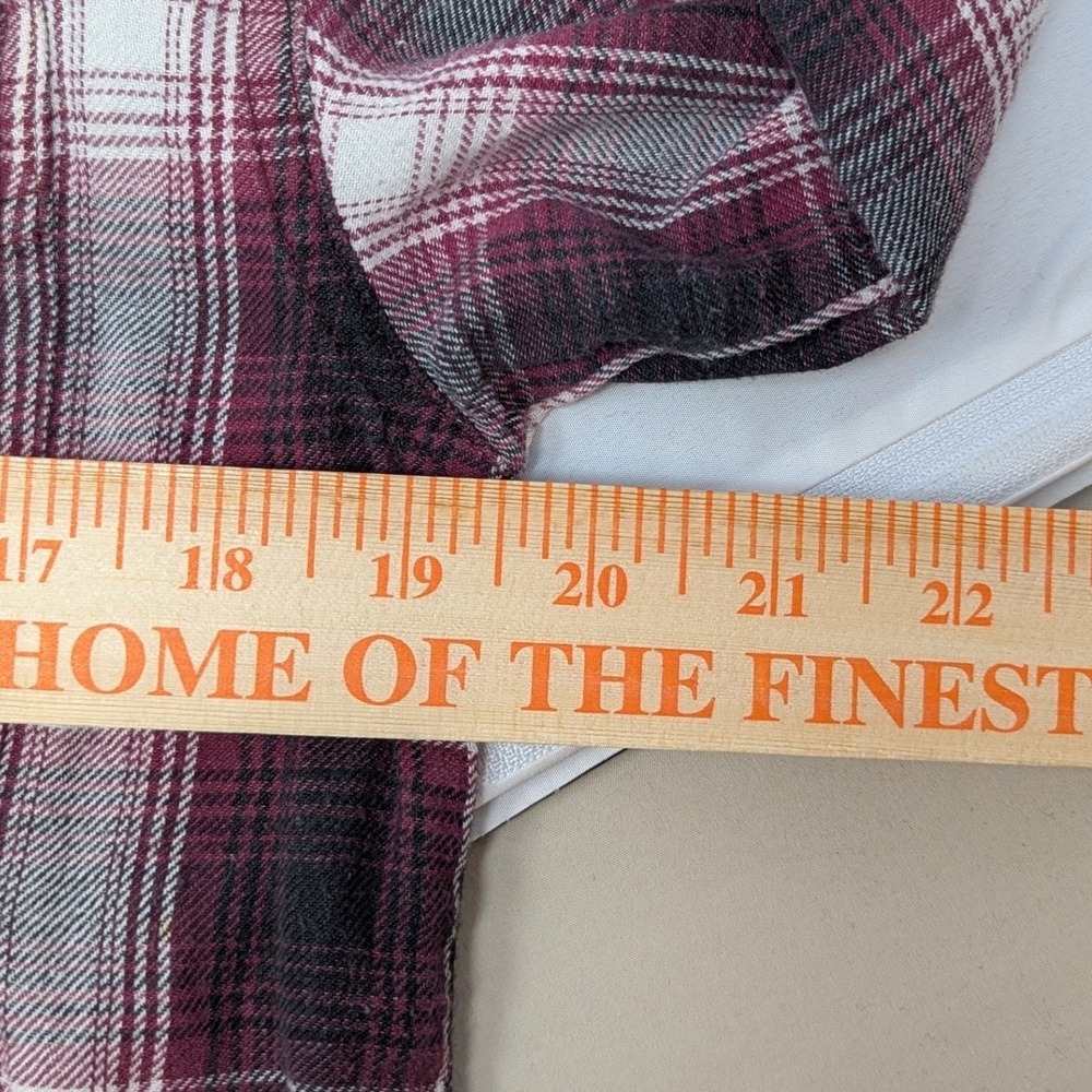 Palmetto's Women's Plaid Flannel Button Up Shirt Long Sleeve Casual Top Burgundy - Picture 8 of 8